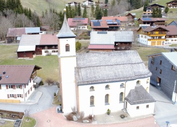 Kirche Zöblen