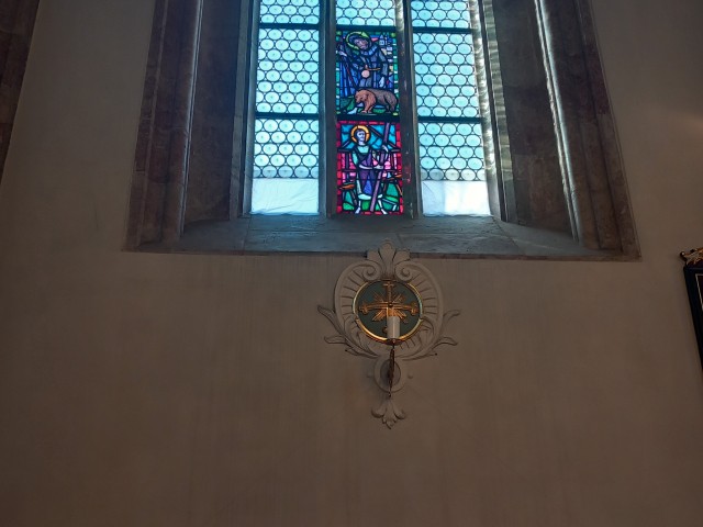 Stifterinschriften entfernt