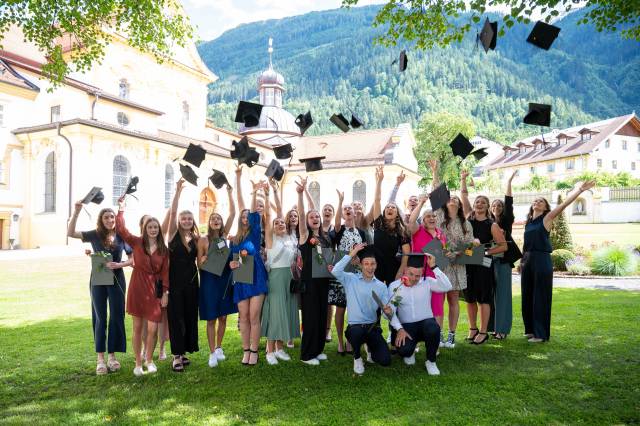 60 neue Volksschullehrer:innen für Tirol