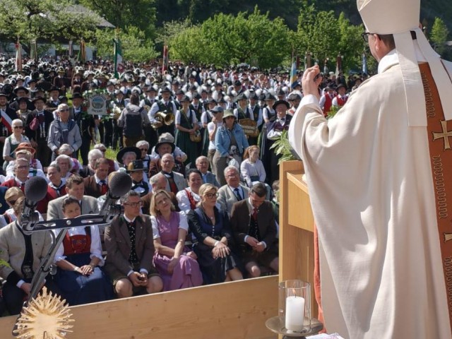 Åftang Leben! Systemwechsel in der Art Jesu