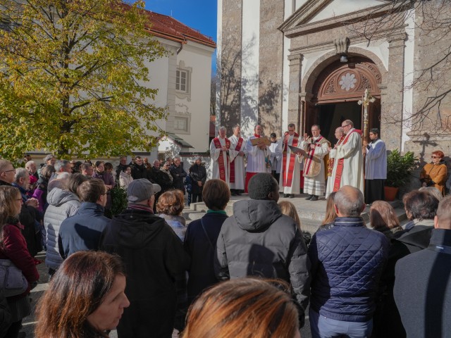 Dass Menschen Menschen bleiben können