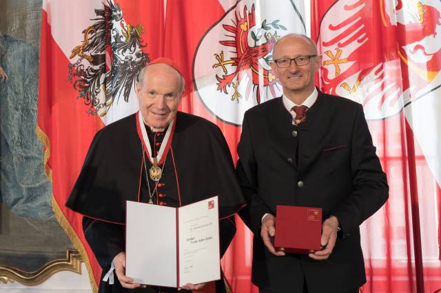 Hohe Tiroler Landesauszeichnung für Kardinal Schönborn