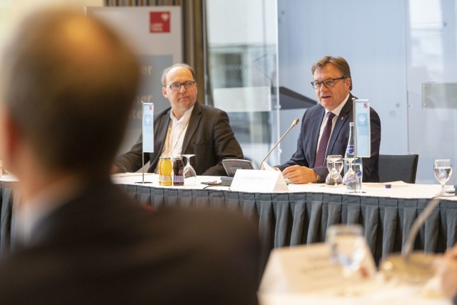 Im Dialog mit Tirols Religionsgemeinschaften