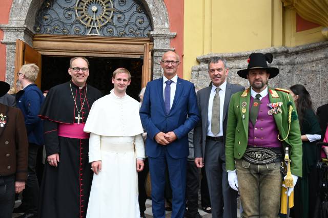 Neuer Abt von Wilten in sein Amt eingeführt.