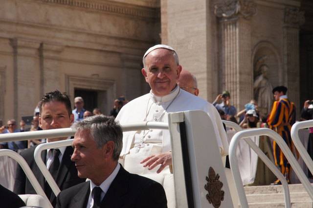 Papst Franziskus ruft zu täglicher Bibellektüre auf