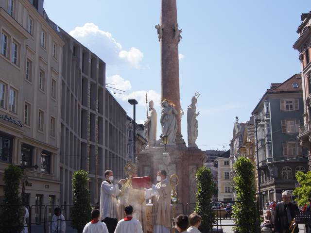 „Reload eucharistischer Spiritualität“: Fronleichnam in Innsbruck