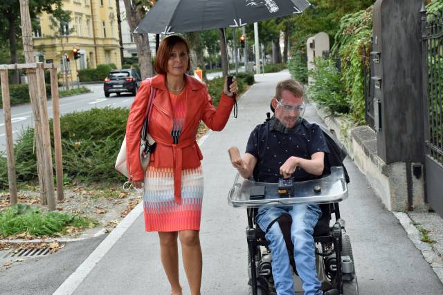 Selbstbestimmung im Alltag für Menschen mit Behinderungen