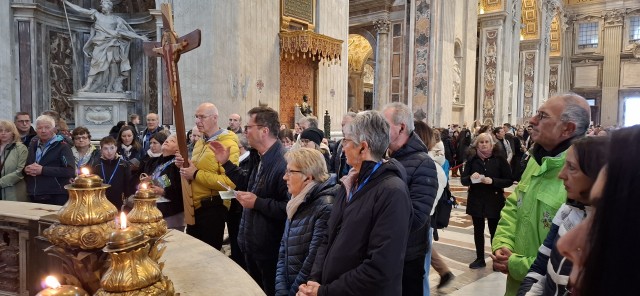 Sorge um Papst: Diözese Innsbruck ruft zu Gebet auf