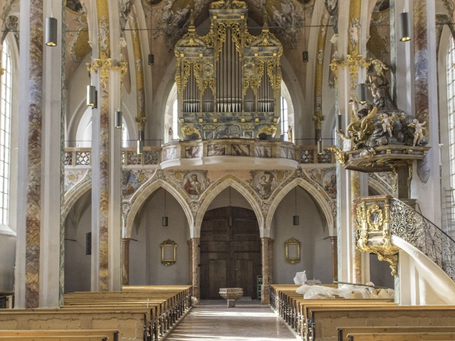 Stadtpfarrkirche Hall erstrahlt in neuem Glanz