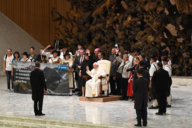 Tiroler Pilger bei Papstaudienz