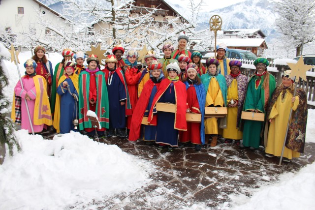 DIE STERNSINGER KOMMEN