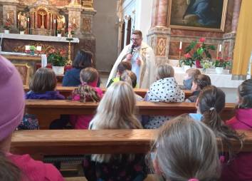 Kirche 08